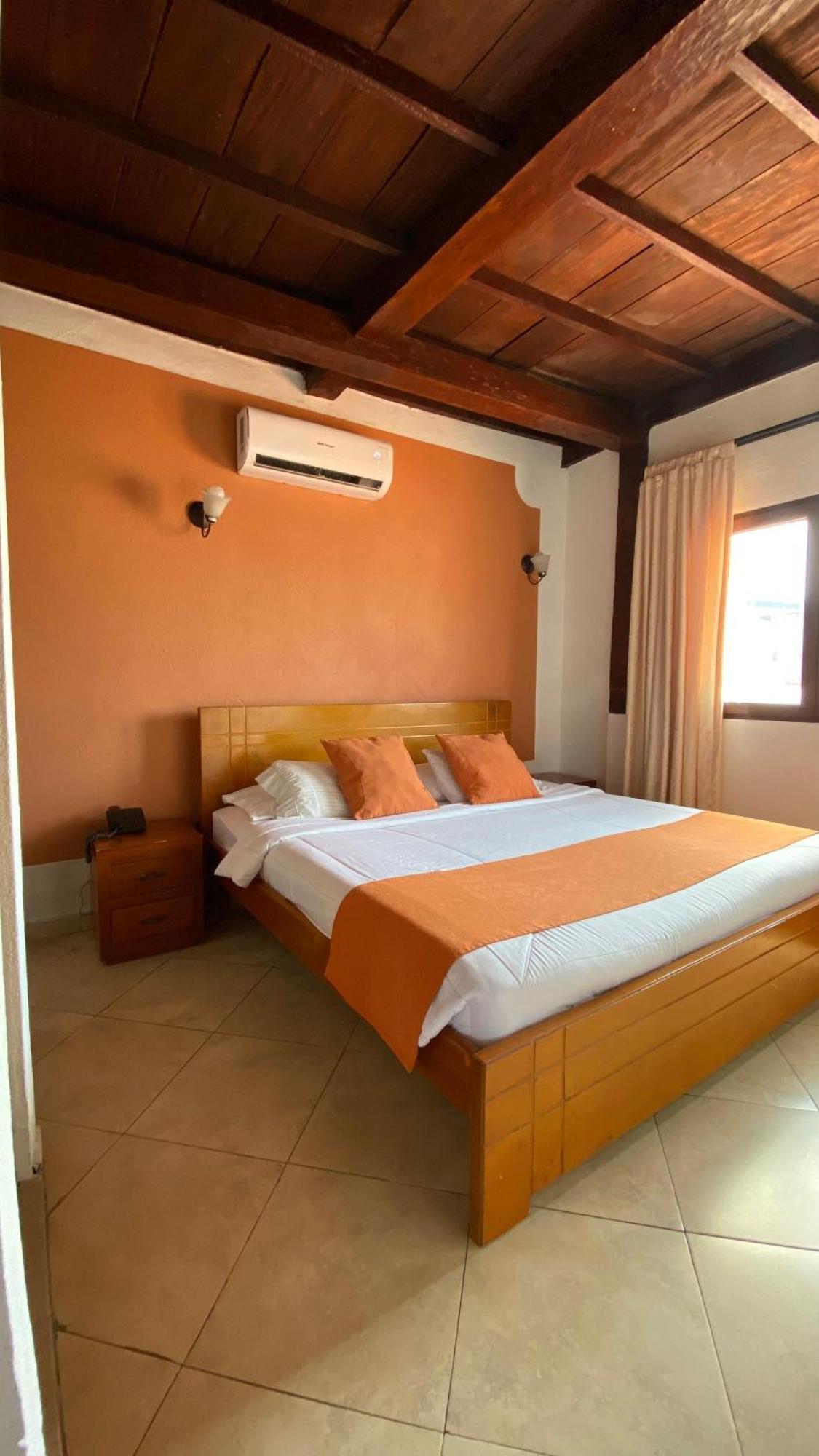 Hotel Don Pedro De Heredia Cartagena Exterior photo