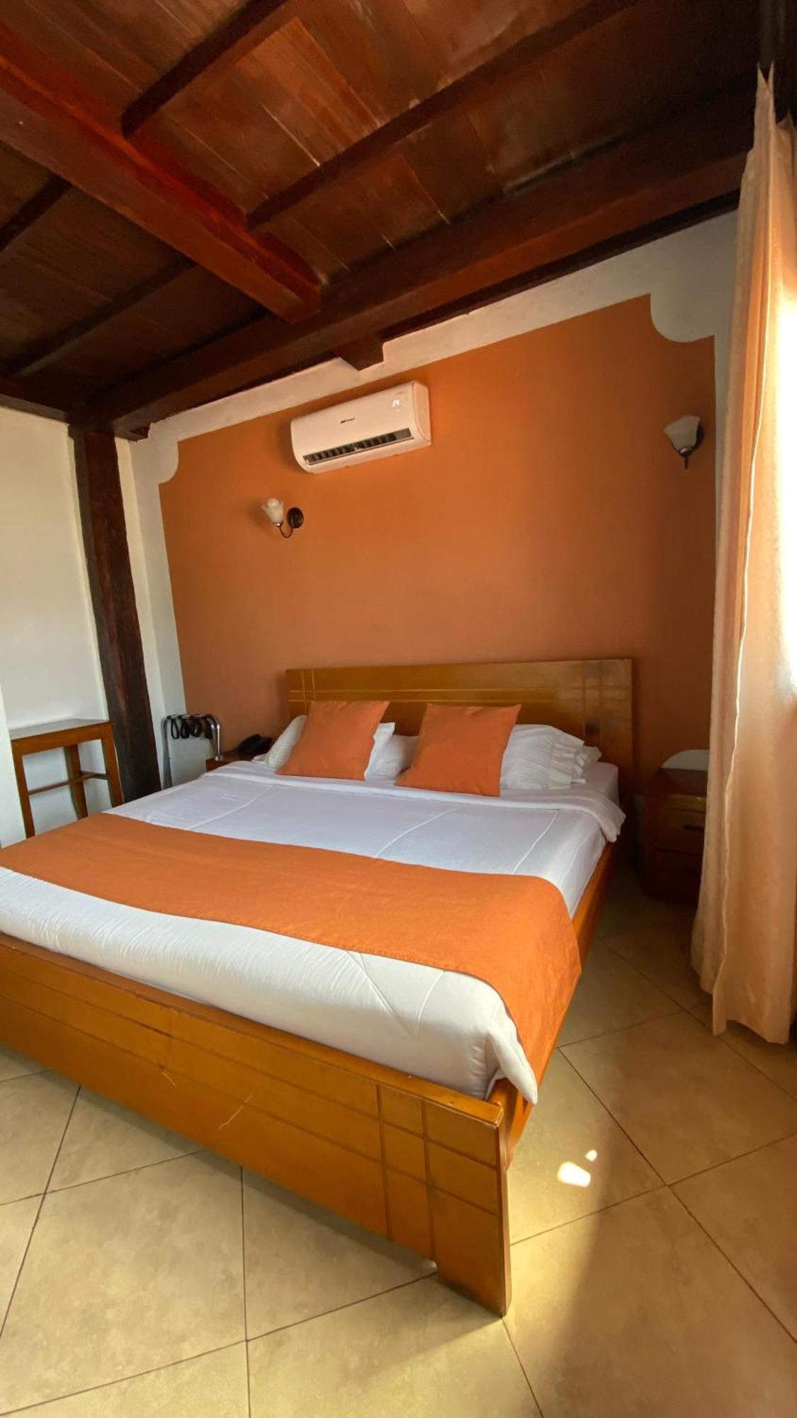 Hotel Don Pedro De Heredia Cartagena Exterior photo